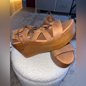 Steve Madden Brown Platform Sandals
